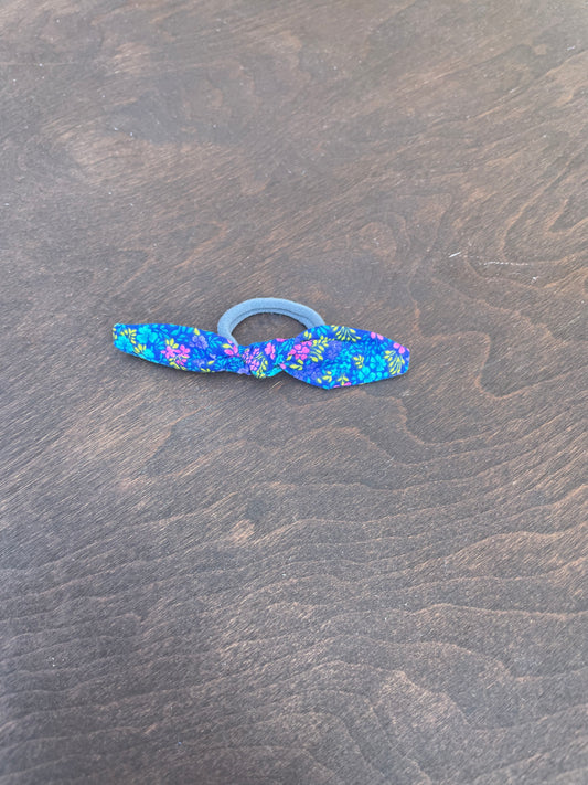 Hawaiian breeze hair tie