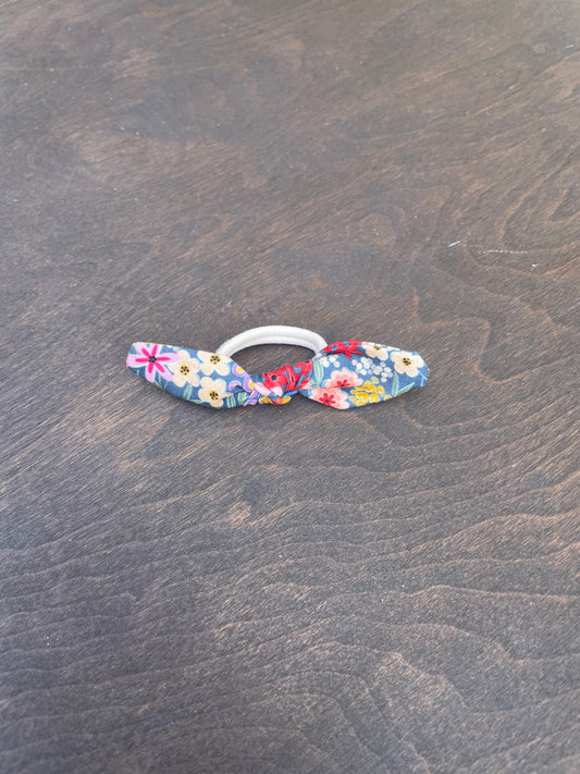 Flora twist hair tie
